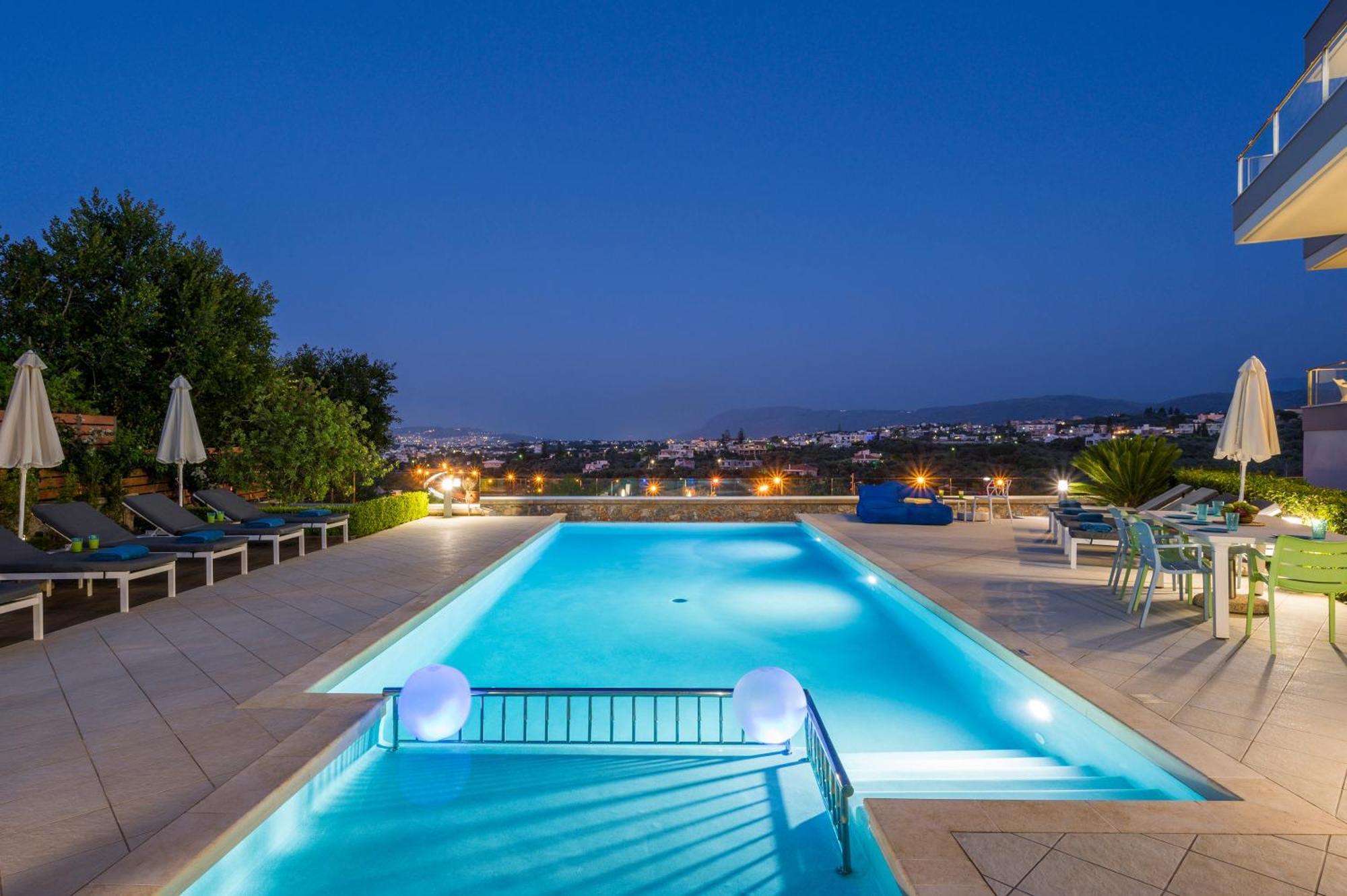 Villa Elysium Seaview Oasis à Kato Galatas Extérieur photo
